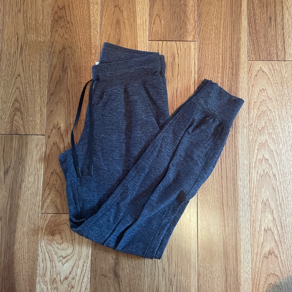 Lululemon joggers